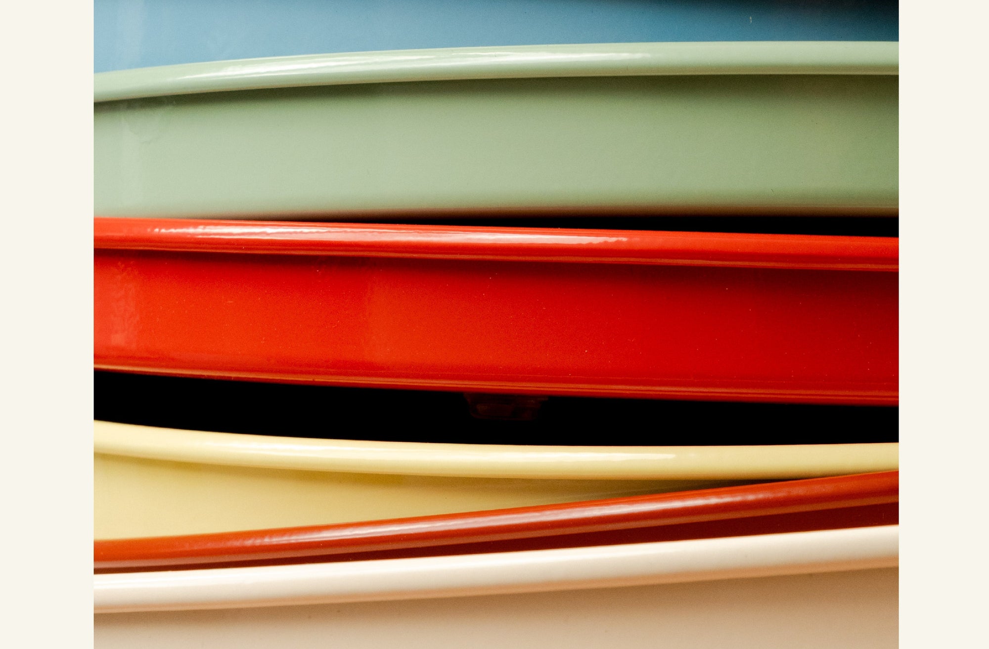 5 TIPS FOR STYLING YOUR SERVING TRAY LIKE A DESIGNER