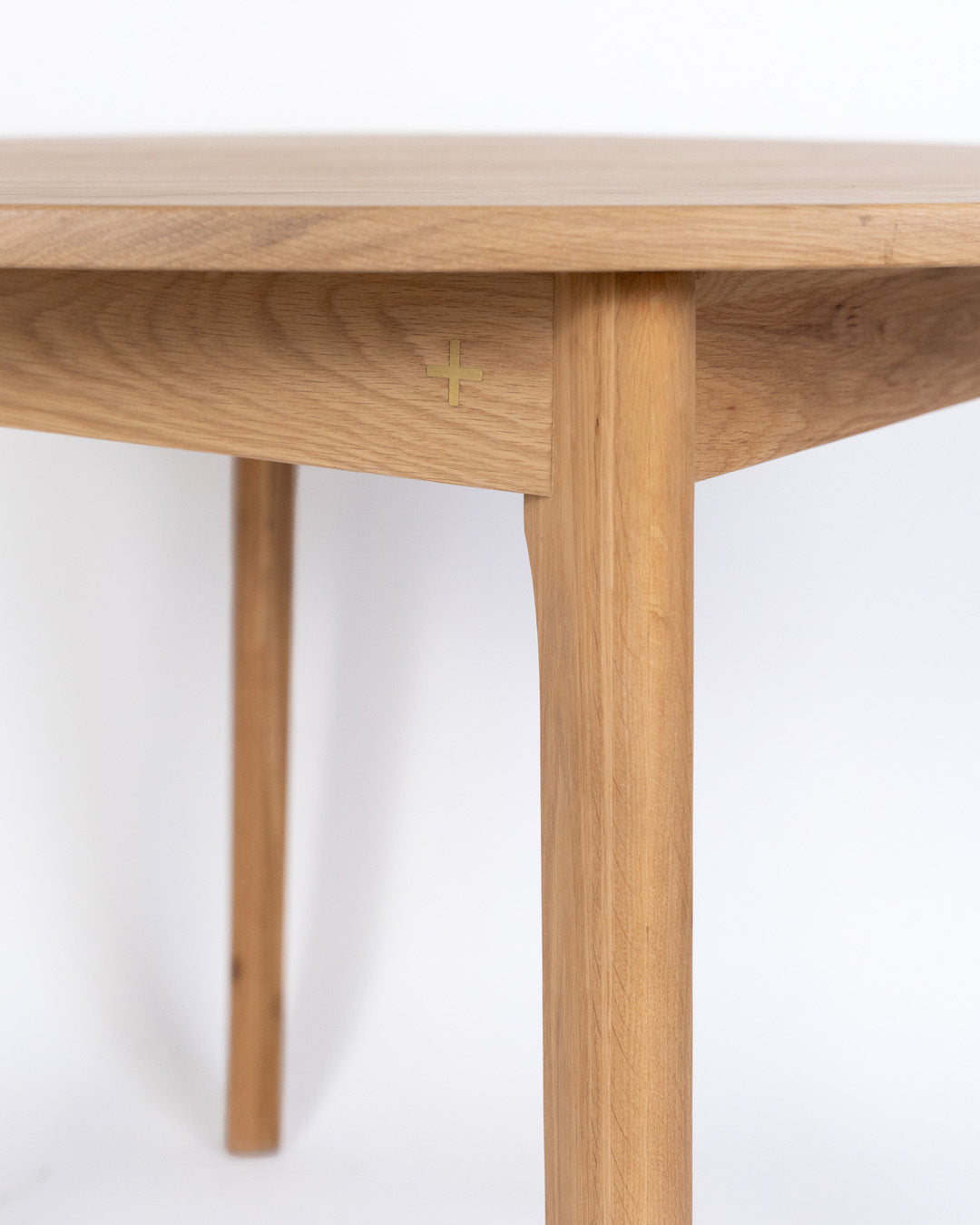 Escarpment Round Table