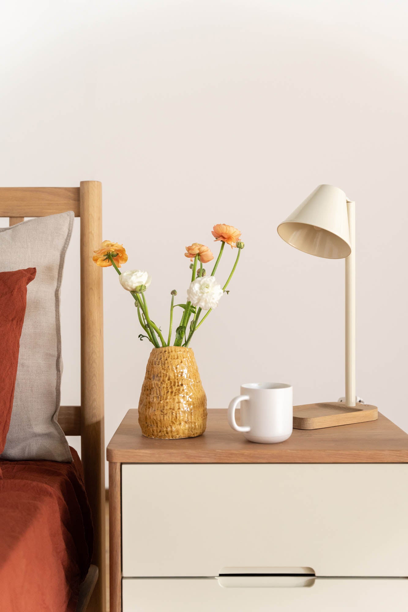 Iso Table Lamp - Pedersen + Lennard