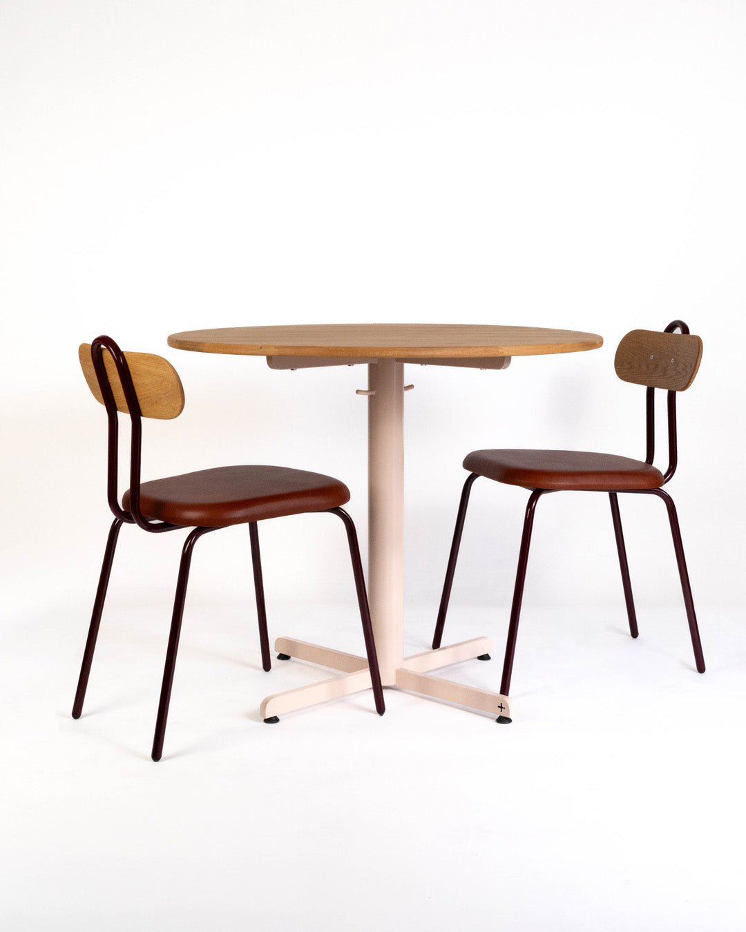Mono Indoor Round Table