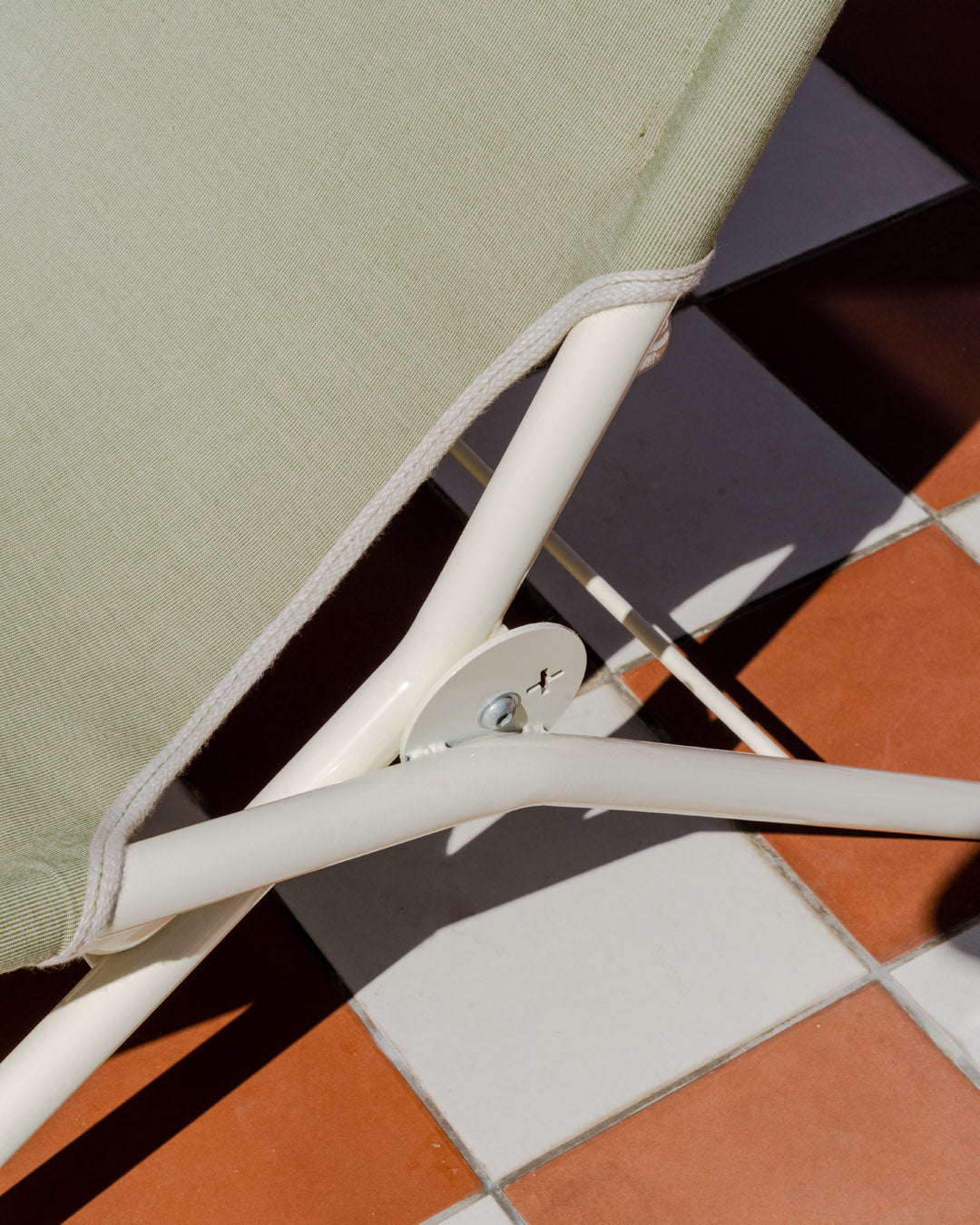 Folding Sundowner Deck Chair - Pedersen + Lennard