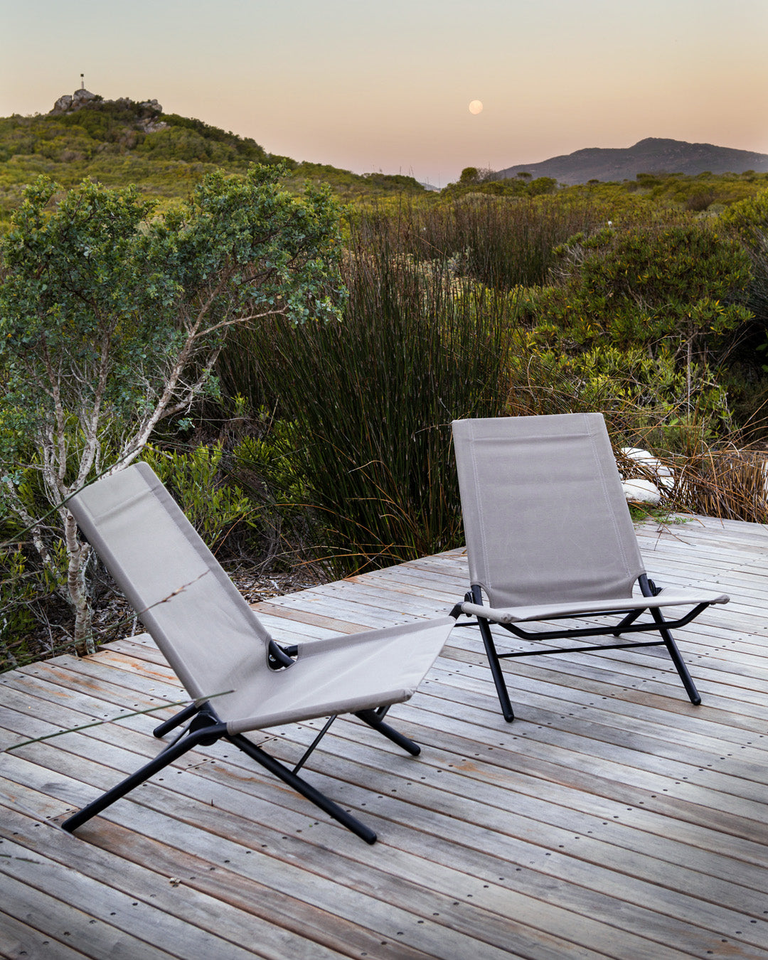 Folding Sundowner Deck Chair - Pedersen + Lennard