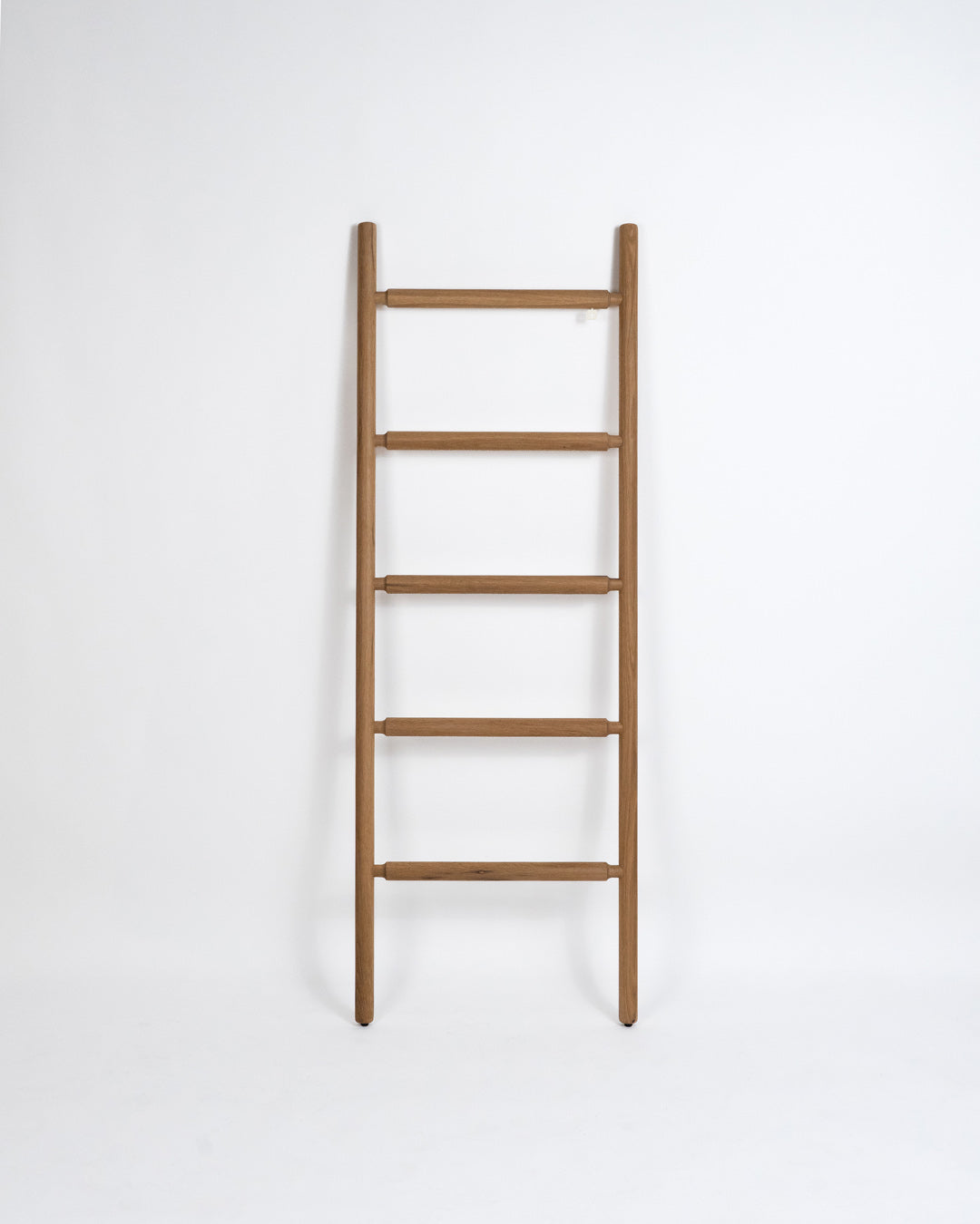 5 Tier Bathroom Ladder & Stand - Made From Solid Oak - Pedersen +