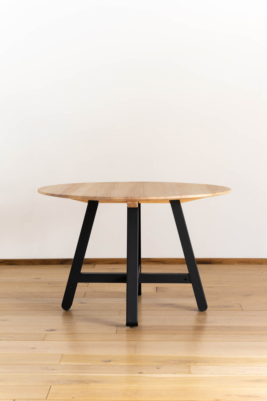 Workshop Sale - Baines Round Table