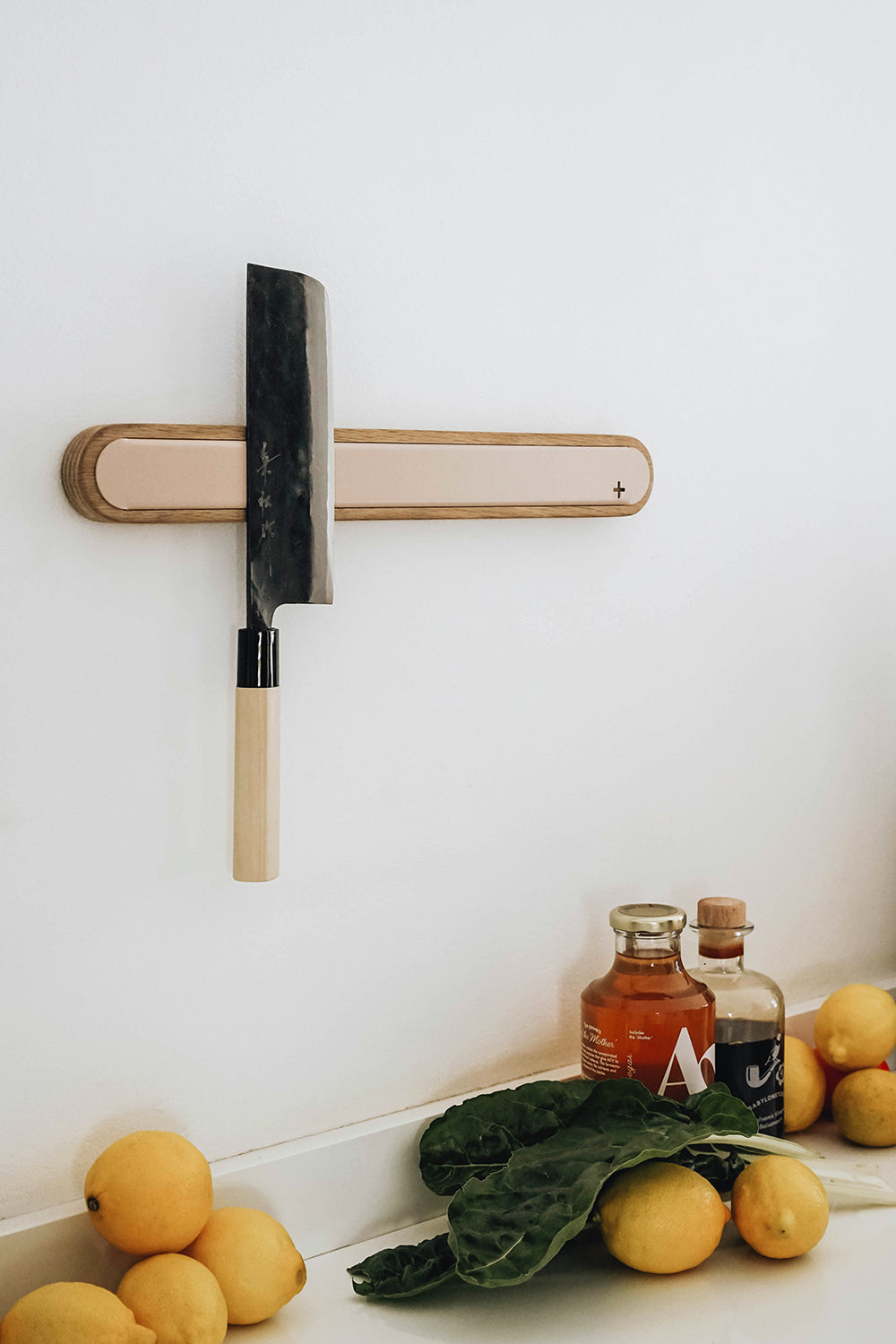 Wall-Mounted Magnetic Knife Rack - Perdesen and Lennard