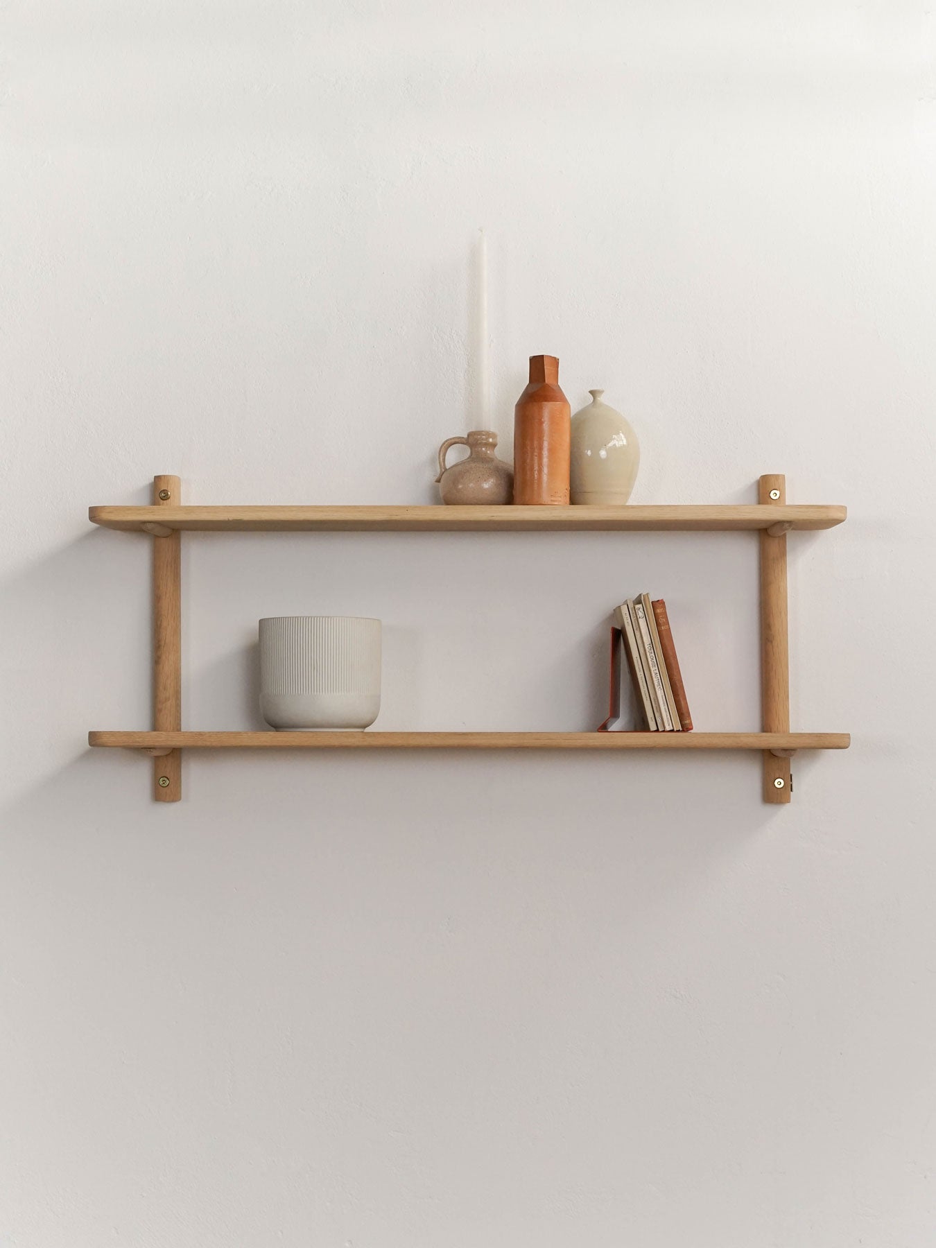 Escarpment wooden wall-mounted shelf- Pedersen + Lennard  - Wooden Shelves