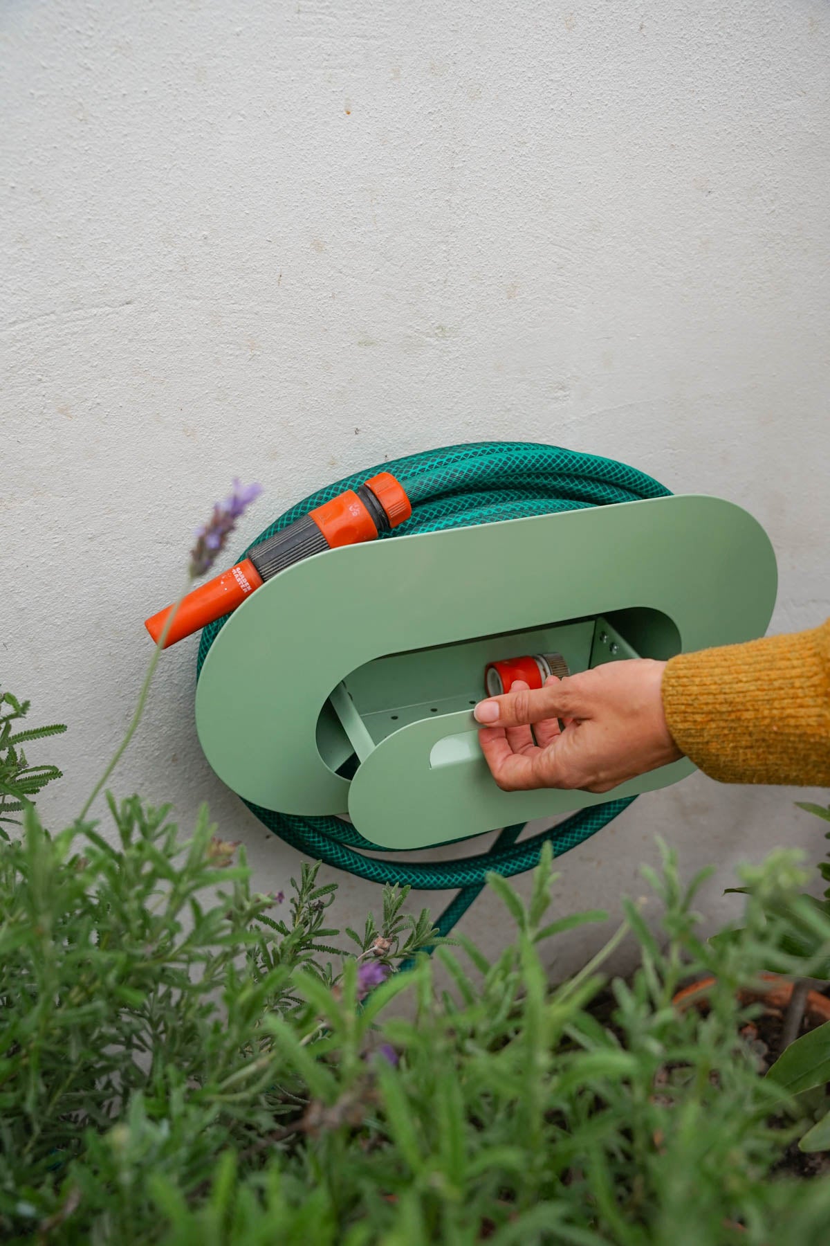 Wall Mounted Hosepipe Holder