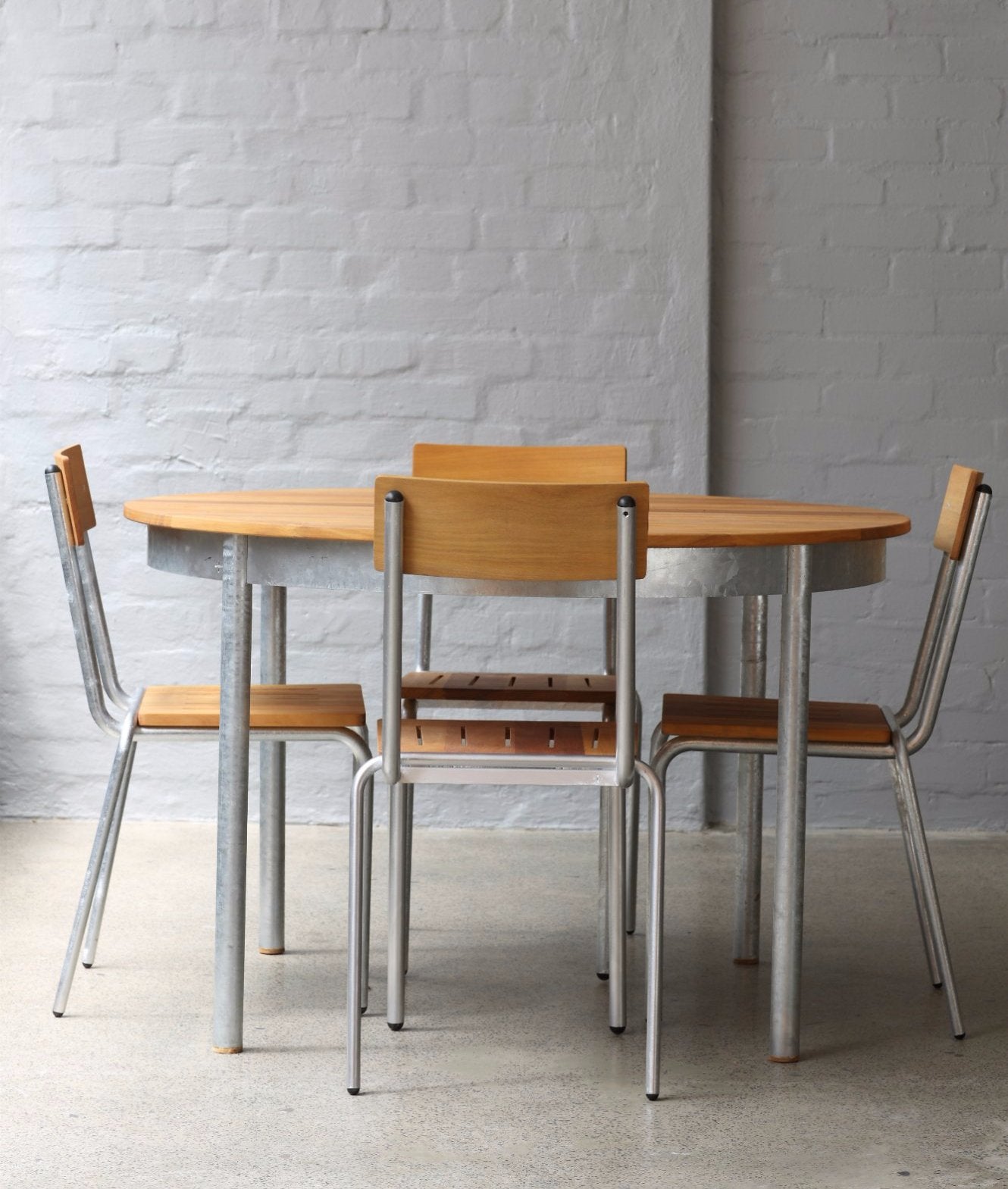 KPA Outdoor Round Table - Pedersen + Lennard