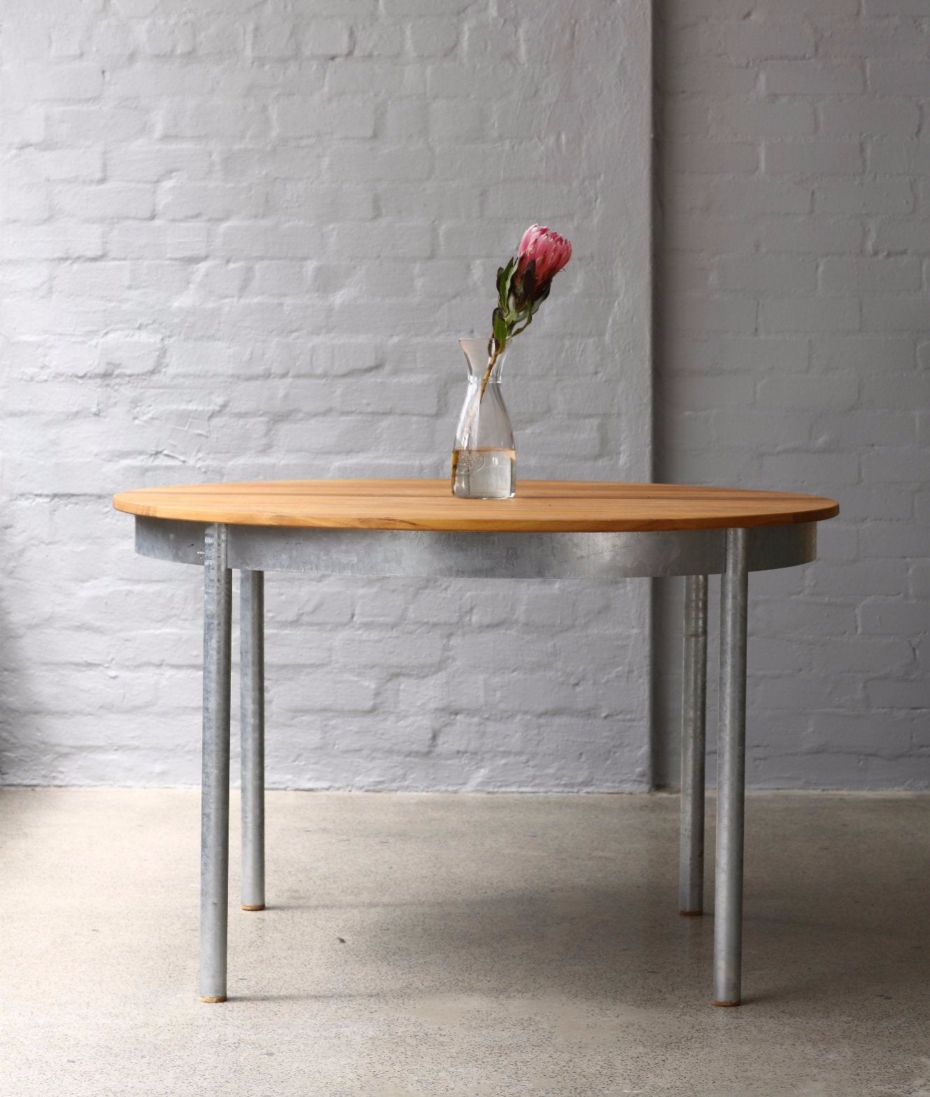 KPA Outdoor Round Table - Pedersen + Lennard